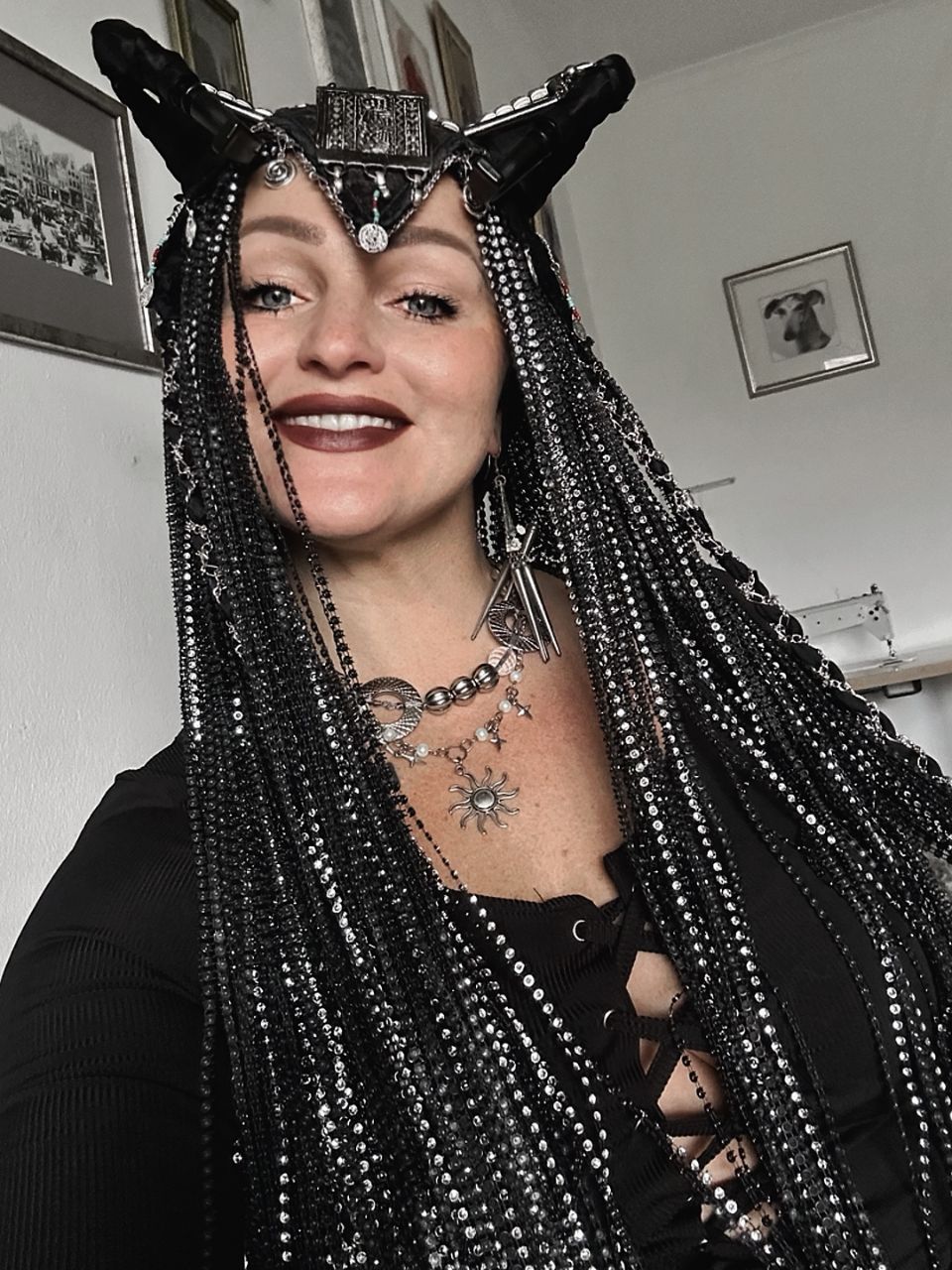 Raven - Long Black Horned Headpiece