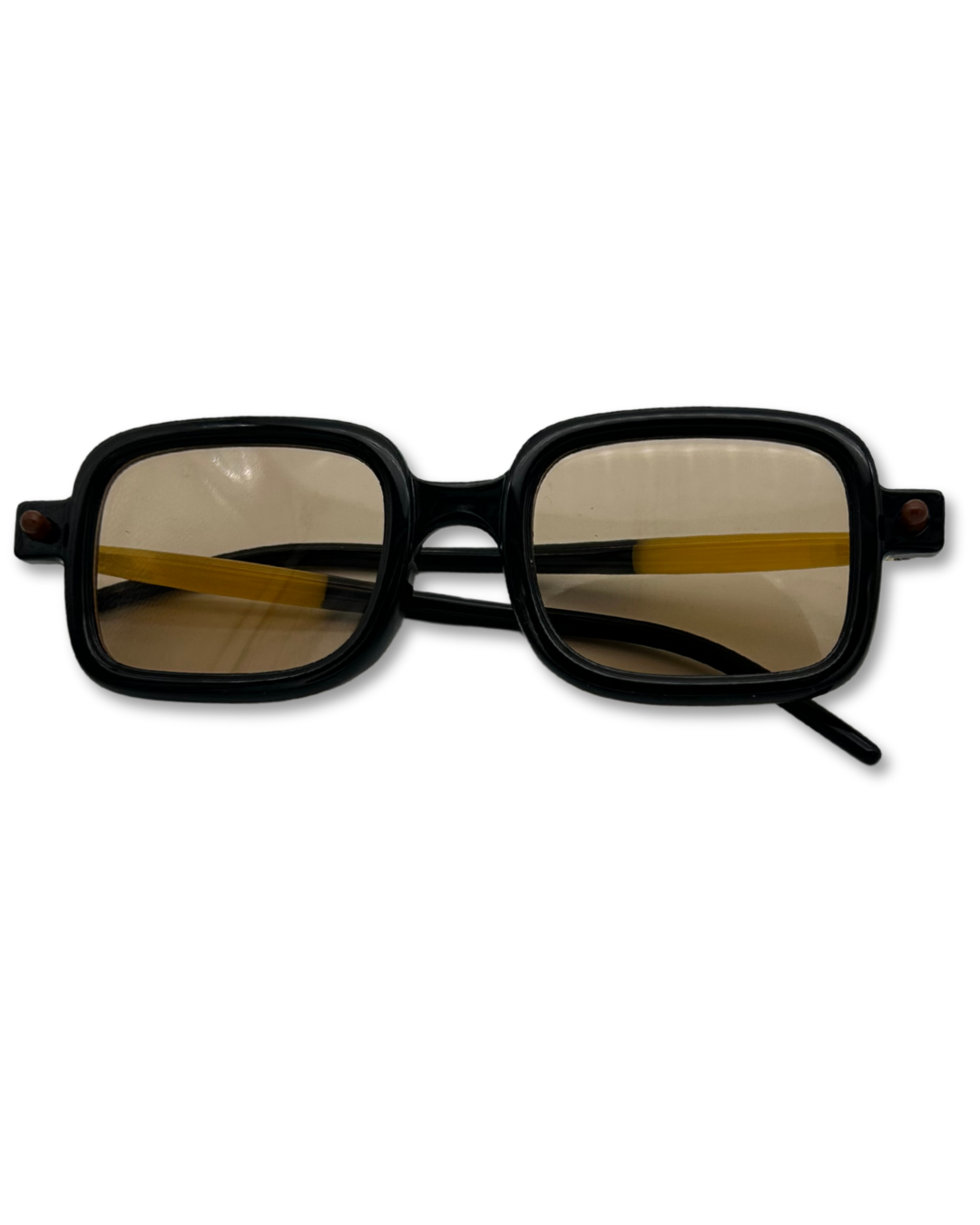 Retro Pop – Yellow & Black Sunglasses