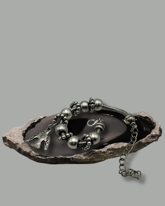 /the bird] Silver Ball & Charm Bracelet